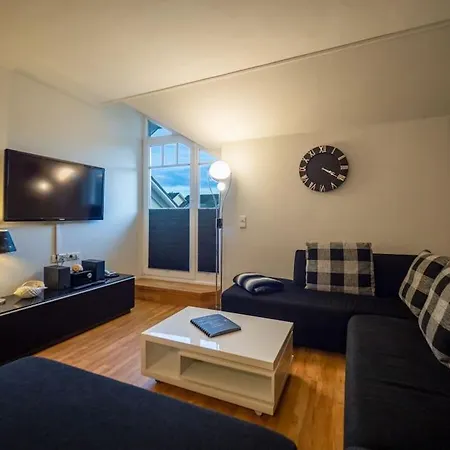 Palm Eden 72 Apartment